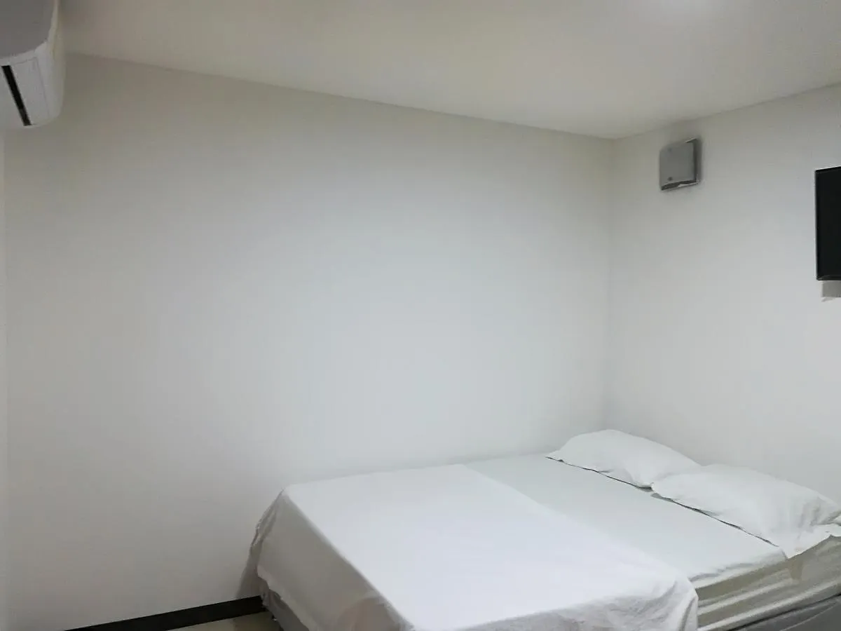 Pensjonat Hostal Vista Al Mar Santa Marta