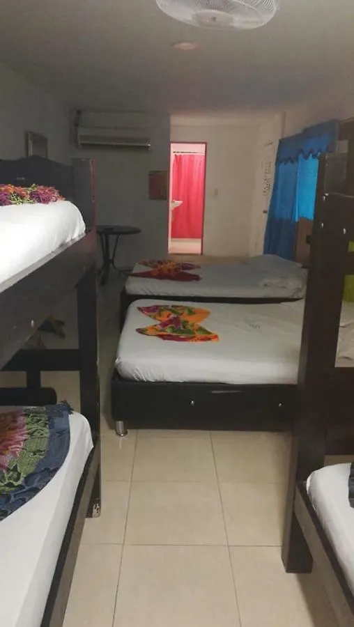 Pensjonat Hostal Vista Al Mar Santa Marta